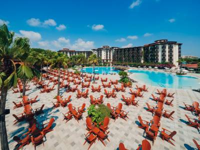 SELECTUM FAMILY RESORT BELEK Pools & Beach